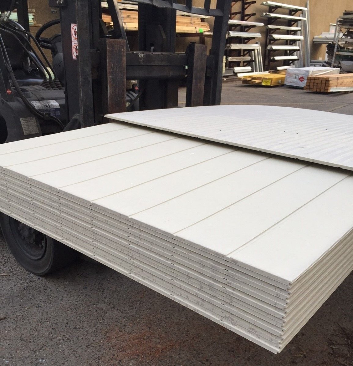Axon Cladding 133 Smooth 9mm 3600mm x 1200mm – Wall Ceiling
